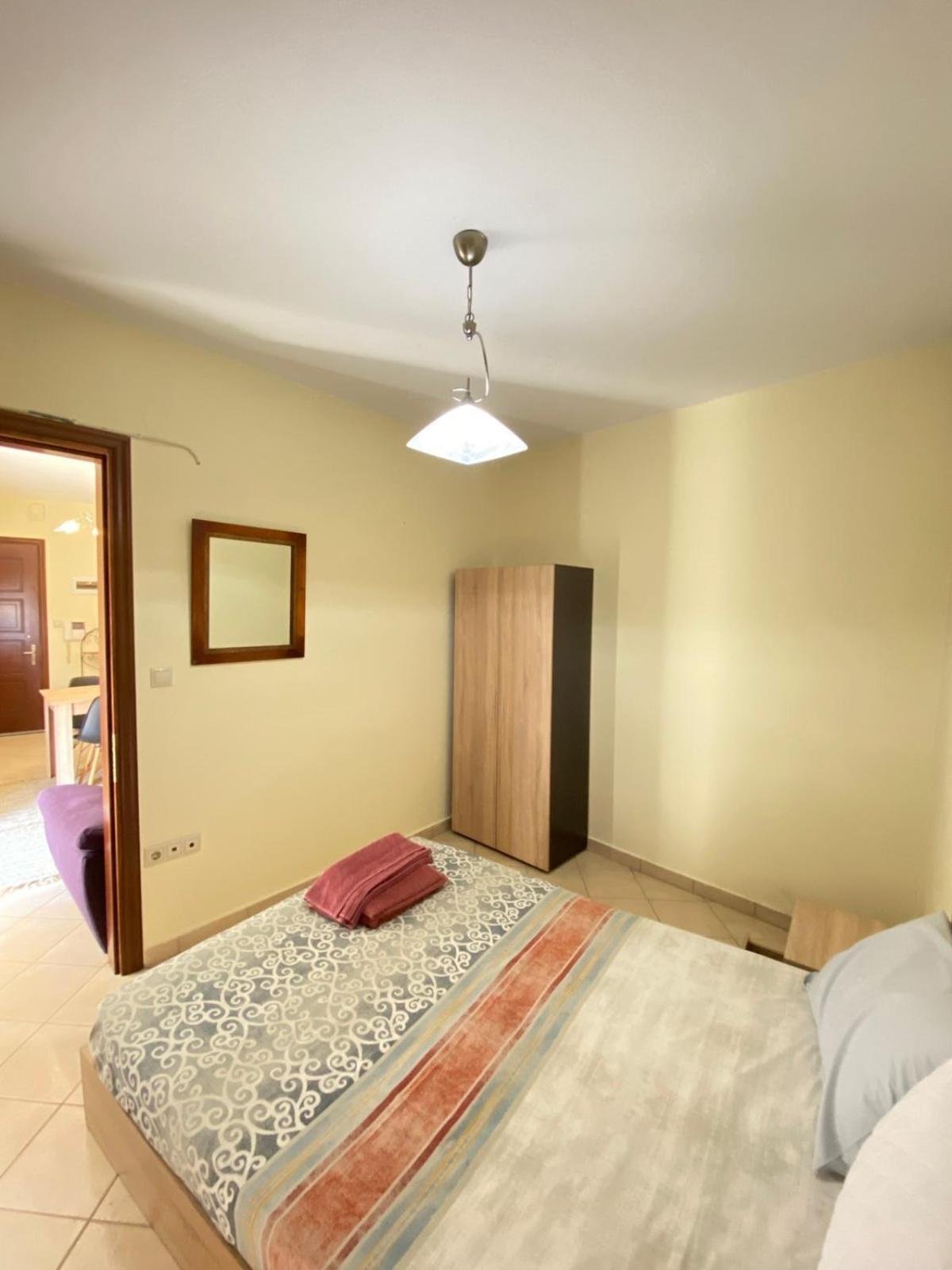 Σοφιτα Φερεσ Apartment Pherrai Exterior photo